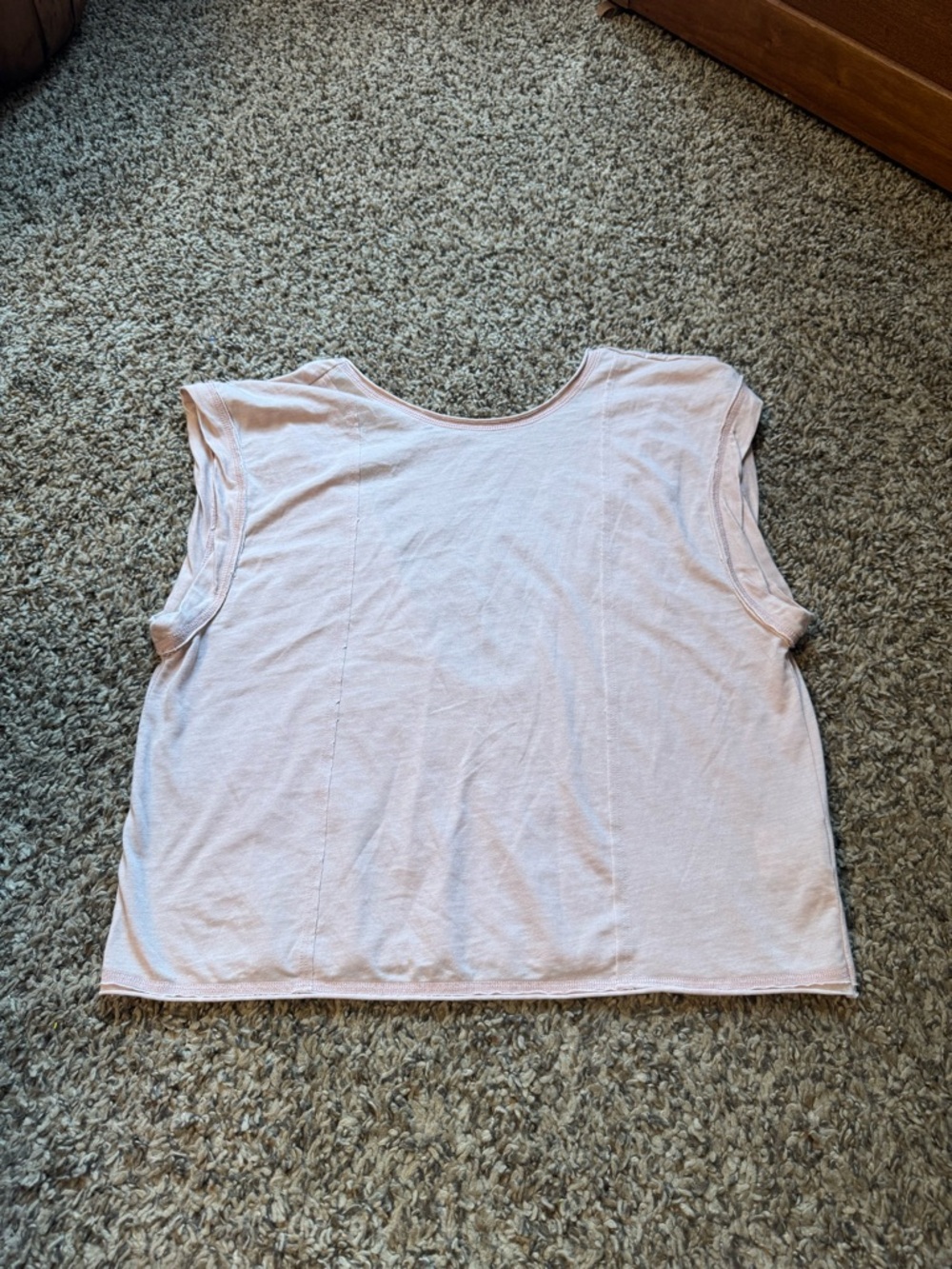 American Eagle Outfitters Light Pink Short Sleeve Tee